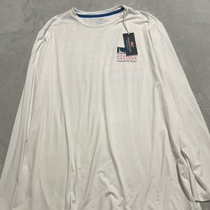 White Vineyard Vines Performance Shirt Size XL